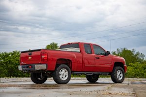 GMC Sierra 1500 Suspension Lift Kit - Rough Country - 5 Inch M1 - '07-'13